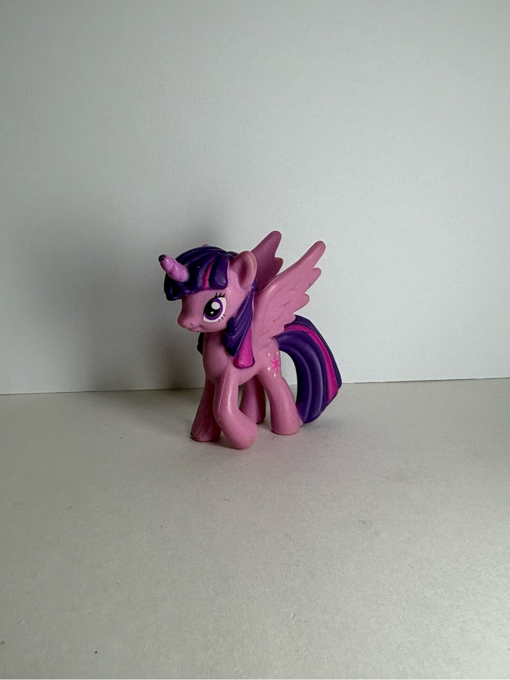 MLP G4 Twilight Sparkle Alicorn 2" Mini Figure Blind Bag Hasbro Toy Pony FIM